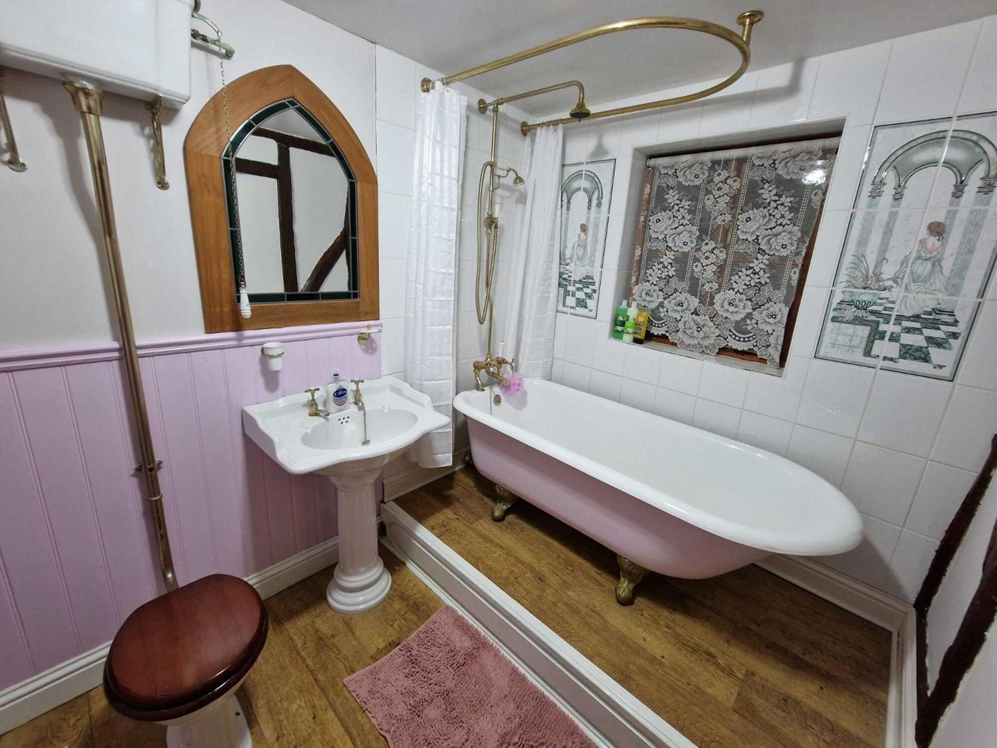 Two Bedroom Grade Ll Cottage At Az Luxury Stays Honey Horsefield With Wifi And Free Parking Hundon Ngoại thất bức ảnh